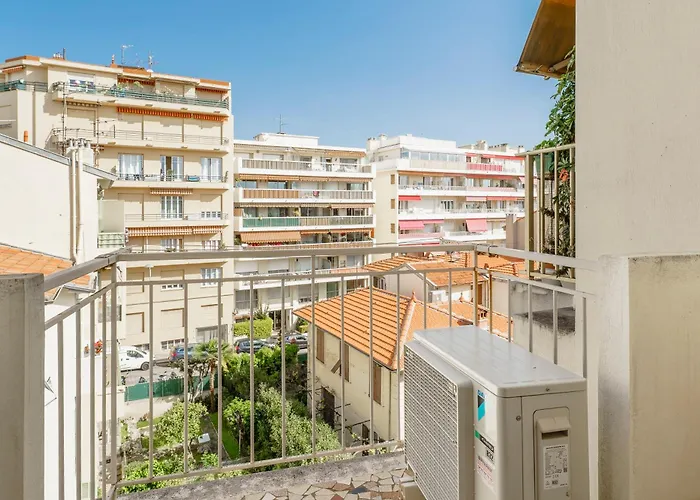 Terrasse Des Oliviers * نيس